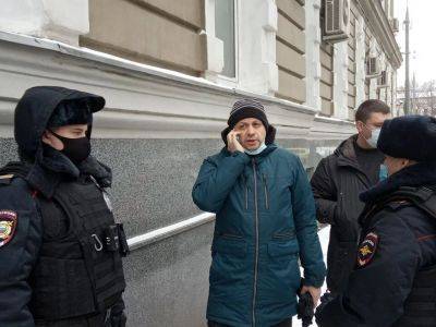 Сергей Смирнов - В Москве задержали главреда "Медиазоны" Сергея Смирнова - kasparov.ru - Москва