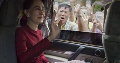 Аун Сан Су Чжи - Вин Мьин - В Мьянме произошел военный переворот. Задержана лидер страны Аун Сан Су Чжи - rus.delfi.lv - Бирма