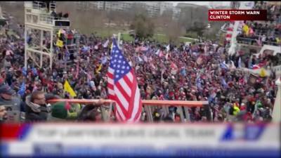 Дональд Трамп - Трамп нанял двух новых адвокатов для защиты на процедуре импичмента - delovoe.tv - США