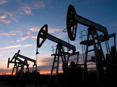 Американские нефтяные гиганты ExxonMobil и Chevron говорили о крупнейшем в истории слиянии – Reuters - gordonua.com - Россия - США