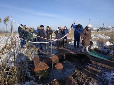 Для ликвидации фекальной «аквадискотеки» в Копейске вызвали спецмашину - znak.com - Челябинск - Копейск