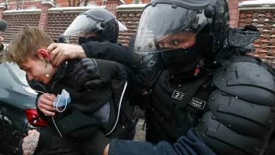 Алексей Навальный - Сергей Бадамшин - Более 5 тысяч задержанных на акциях в поддержку Навального - ru.euronews.com - Москва - Россия
