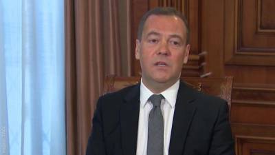 Дмитрий Медведев - Медведев назвал протесты BLM попыткой расшатать США изнутри - delovoe.tv - США