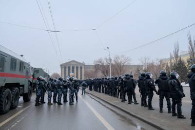 В Волгограде суд оштрафовал 28 участников несогласованной акции - volg.mk.ru - Волгоград - Волгоградская обл.