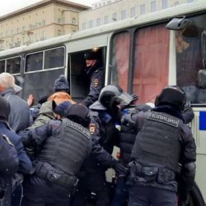 Алексей Навальный - В РФ прошли акции в поддержку Навального - reporter-ua.com - Москва - Санкт-Петербург - Краснодар - Екатеринбург - Новосибирск - Уфа - Тверь - Нижний Новгород - Орел - Владивосток