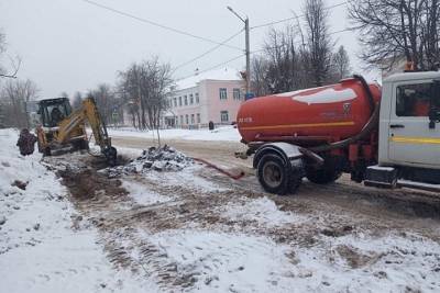 В Родниках из-за аварии на водосетях без воды остались более 30 МКД - mkivanovo.ru