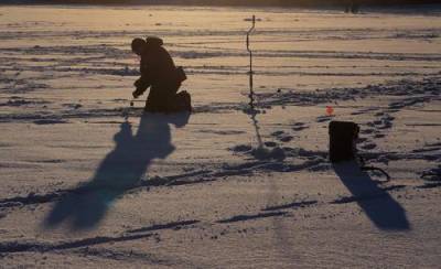 Около ста рыбаков спасли с оторвавшейся льдины у берегов Сахалина - argumenti.ru - район Долинский - Сахалин