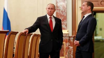 Владимир Путин - Дмитрий Медведев - Никол Пашинян - Ильхам Алиев - Медведев назвал работу Путина по деэскалации в Карабахе филигранной - eadaily.com - Москва - Азербайджан