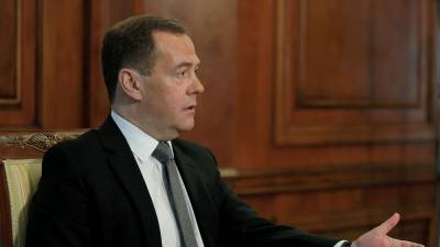 Дмитрий Медведев - В России заявили о возможном отключении от глобальной сети - obzor.lt - Россия - США
