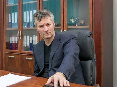 Евгений Ройзман - Ройзман о запрете мата в соцсетях: Комсомольцы вылезли в интернет, и им там напихали полную панамку - rosbalt.ru - Екатеринбург