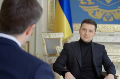 Владимир Зеленский - Зеленский грустит об утрате ядерного оружия, но возвращать его не хочет - news-front.info - Украина