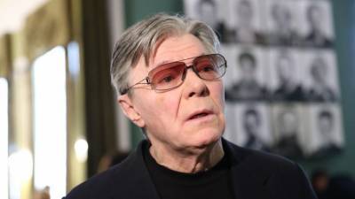 Александр Збруев - «У меня уже были антитела…» — Александр Збруев повторно заразился коронавирусом - 5-tv.ru - РСФСР
