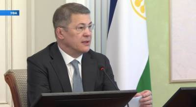 Радий Хабиров - В Башкирии принят третий пакет мер по повышению устойчивости экономики - bash.news - Башкирия