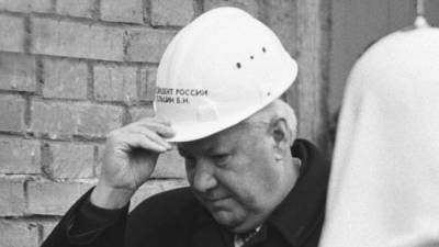 Борис Ельцин - Бывший губернатор Петербурга Владимир Яковлев поделился воспоминаниями о Борисе Ельцине - piter.tv - Санкт-Петербург