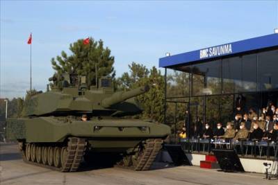 Хулуси Акар - В Турции представили новый гибридный танк, претендующий на серийное производство - enovosty.com - Турция