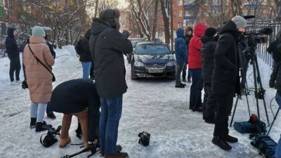 Алексей Навальный - Заседание по замене условного срока Навальному перенесли в Мосгорсуд - polit.info - Берлин