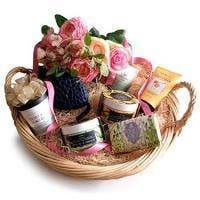 5 причин воспользоваться международной доставкой цветов и подарков GiftBaskets.ru - vistanews.ru