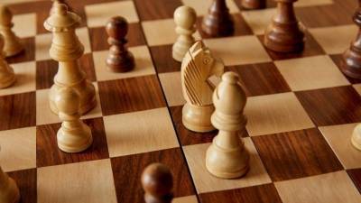 Магнуса Карлсена - Андрей Есипенко - Капитуляция короля шахмат: 18-летний россиянин победил в турнире норвежца Карсена - 5-tv.ru - Норвегия - Россия - Голландия