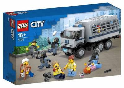 Алексей Навальный - Петербургский художник предложил создать аналог LEGO с силовиками и протестующими - znak.com - Санкт-Петербург