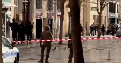 Во Франции - Во Франции человеческую голову выкинули из окна, полиция провела спецоперацию (видео) - focus.ua - Франция