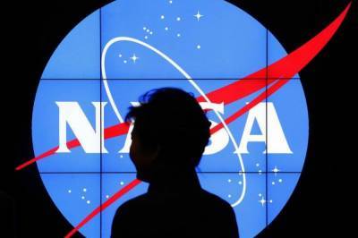 В NASA показали, как астронавты проводят ремонт на МКС в открытом космосе - zik.ua