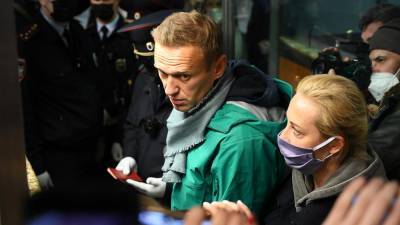 Алексей Навальный - Олег Навальный - Генпрокуратура России настаивает на заключении Алексея Навального - ru.euronews.com - Москва - Россия - Франция - Испания