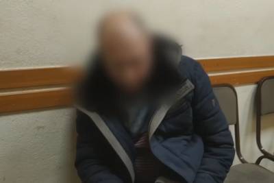 Швырявший детей на пол житель Омска объяснил свой поступок «спортивным воспитанием» - versia.ru - Омск