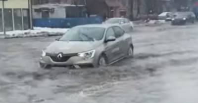 После сильного снегопада Одессу начала затапливать талая вода - tsn.ua - Одесса