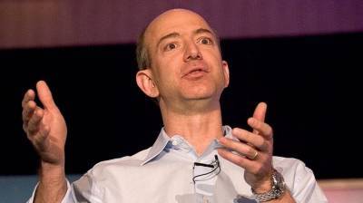 Джефф Безос - Джон Дорси - Глава Amazon стал лидером по расходам на благотворительность в 2020 году - riafan.ru - Москва - США - Нью-Йорк