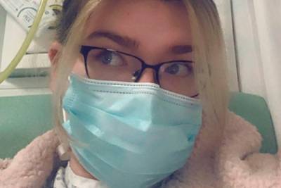 Видео из TikTok помогло девушке обнаружить смертельно опасную болезнь - lenta.ru - Англия