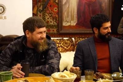 Рамзан Кадыров - Кадыров обсудил в Чечне планы съемок с режиссером турецкого сериала - kavkaz.mk.ru - Турция - респ. Чечня - Османская Империя