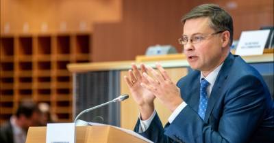 Валдис Домбровскис - Повсеместная коррупция тормозит процесс реформ в Украине, – вице-председатель Еврокомиссии - focus.ua