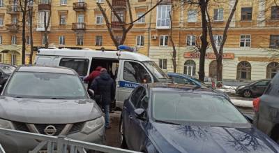 Тряс пистолетом перед лицом: под Ярославлем произошло ограбление магазина - progorod76.ru - Ярославль