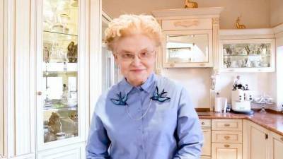 Елена Малышева - Мария Шукшина - “Маразм крепчал”: Мария Шукшина высмеяла поющую о вакцине Елену Малышеву - actualnews.org