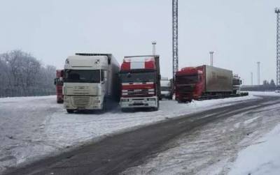 По ряду трасс Киевщины ограничено движение транспорта - lenta.ua - Киев - Киевская обл. - Гсчс