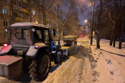 В Тамбове ликвидируют последствия ночного снегопада - tambov.mk.ru - Тамбов