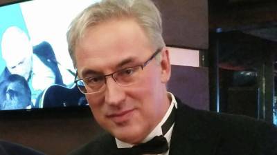 Андрей Норкин - Журналист Норкин пошутил о блогерской активности смоленского депутата - polit.info - Смоленск