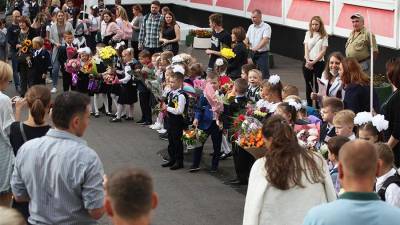 Анна Маркс - В Думе не поддержали идею о выходном 1 сентября для родителей первоклассников - iz.ru