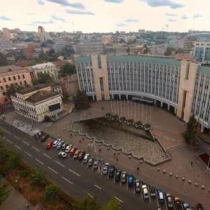 Борис Филатов - В Днепре депутаты сократили 655 работников мэрии - reporter-ua.com - Днепр