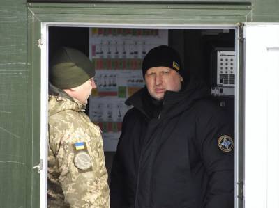 Петр Порошенко - Александр Турчинов - Турчинов рассказал о готовности Порошенко стать премьером - gordonua.com