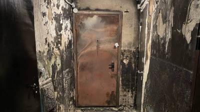 В Тюмени дом на ул. Энергетиков до сих пор не восстановили после прошлогоднего пожара - nashgorod.ru - Тюмень