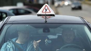 Царица дорог ГИБДД объяснила очередь в 1000 человек на пересдачу экзамена по вождению - vologda-poisk.ru - Вологда