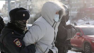 В России ужесточили ответственность за нарушения на акциях протеста - 5-tv.ru