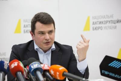 Артем Сытник - Сытника "достало" быть в “реестре коррупционеров” - kp.ua