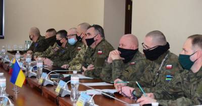 Делегация польских военных посетила оккупированный Донбасс (ФОТО) - dsnews.ua - Польша - Донбасс