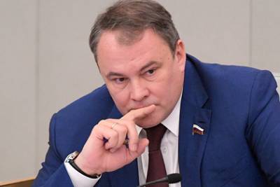 Петр Толстой - Вице-спикер Госдумы сравнил протестующих с коллаборационистами во время войны - lenta.ru - Санкт-Петербург