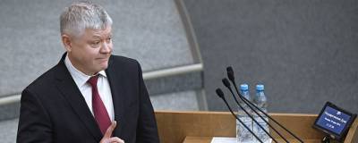 Василий Пискарев - В Госдуме акции в поддержку Навального назвали большим бизнес-проектом - runews24.ru - Гонконг - Гонконг - Белоруссия