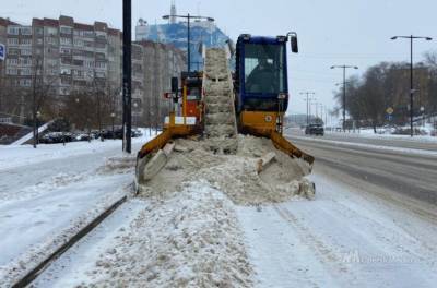 Более 60 единиц техники выйдут на расчистку дорог Липецка от снега - lipetskmedia.ru - Липецк