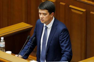 Дмитрий Разумков - Руслан Стефанчук - Владимир Фесенко - Это предупреждение Разумкову, – Фесенко о слухах касательно замены спикера - 24tv.ua - Новости