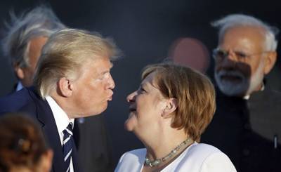 Олаф Шольц (Olaf Scholz) - Daily Express: Меркель предлагала Трампу миллиард евро, чтобы он дал зеленый свет газопроводу - geo-politica.info - США - Вашингтон - Брюссель